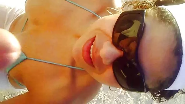 XXX bez rejestracji Sexy seks z dojrzałą mamuśką kobieta Azji na podłodze